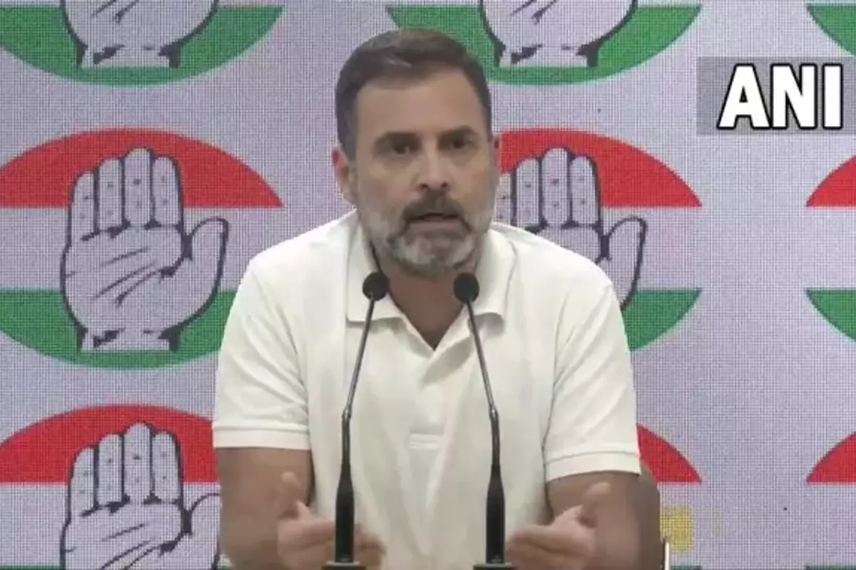 “मणिपुर में लोग मारे जा रहे हैं, लेकिन प्रधानमंत्री संसद में चुटकुले सुना रहे थे”, संसद में PM मोदी के भाषण पर राहुल गांधी का तंज